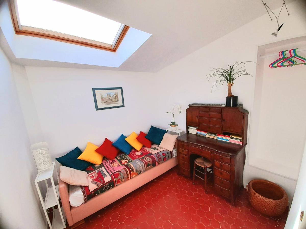 Appartement Familial - 7Pers- Hyeres-Centre Kültér fotó